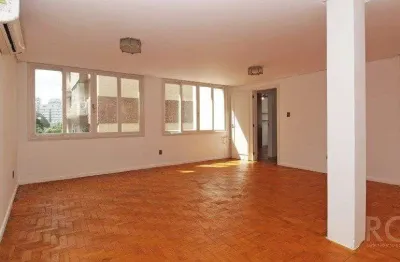 Apartamento 2 dormitórios à venda rio branco porto alegre/rs