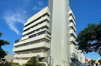 Sala comercial de 48 m² com garagem, prédio com portaria presencial