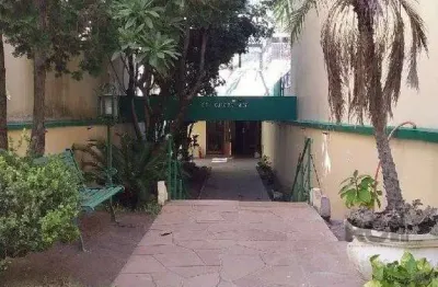 Apartamento de 2 dormitórios,com sacada e elevador - imóvel com 52m2