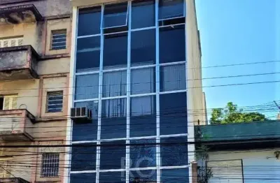 Ampla sala comercial, 2º andar, de fundos na benjamin constant