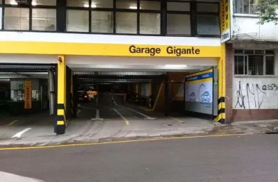 Box para Venda - 12.65m², 0 dormitórios, 1 vaga - Centro Histórico