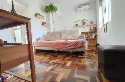 Apartamento 60m², 3 dormitórios, 1 vaga no bairro santo antonio