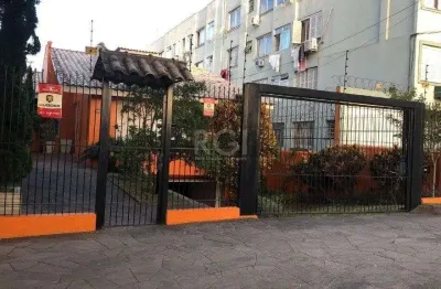 Casa com 3 quartos à venda na Rua Pedro Boticário, 142, Glória, Porto Alegre