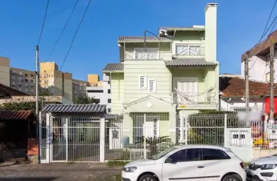 Casa com 3 quartos à venda na Rua Folha da Tarde, 49, Cristal, Porto Alegre