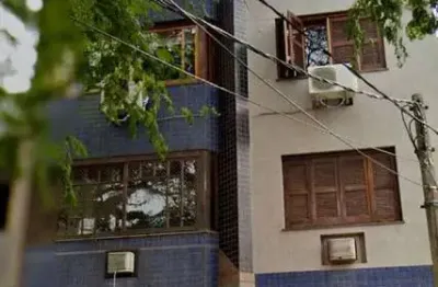 Apartamento de 3 quartos e 2 vagas de garagem no bairro petrópolis em poa