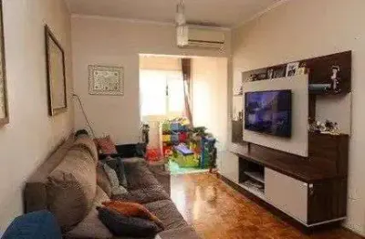 Vende-se apartamento com 2 quartos, 84 m² e 1 vaga - menino deus