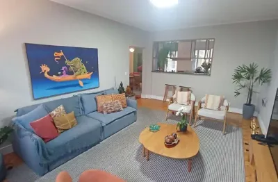 Apartamento com 4 quartos à venda na Avenida Independência, 190, Centro Histórico, Porto Alegre