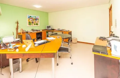 Sala comercial à venda na Rua Antão de Farias, 21, Bom Fim, Porto Alegre