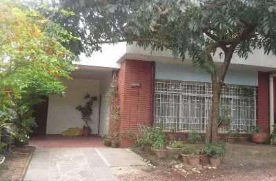 Casa com 4 quartos à venda na Rua Barão do Guaíba, 1024, Menino Deus, Porto Alegre