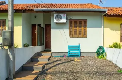 Casa com 1 quarto à venda na Rua Jacundá, 686, Guarujá, Porto Alegre