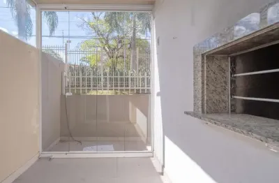 Apartamento garden com 3 quartos e 107m² à venda em teresópolis, porto alegre.