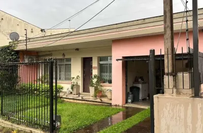 Casa com 4 quartos à venda na Avenida Clemenciano Barnasque, 368, Teresópolis, Porto Alegre