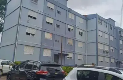 Apartamento de 2 dormitórios com estacionamento rotativo, bairro camaquã, porto