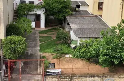 Terreno à venda na Rua Liberdade, 497, Rio Branco, Porto Alegre