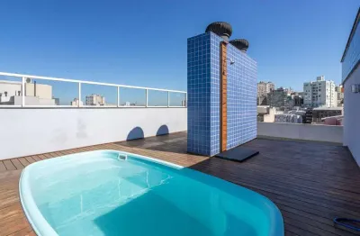 Apartamento na Cidade Baixa de 2 dormitórios e vaga DESOCUPADO