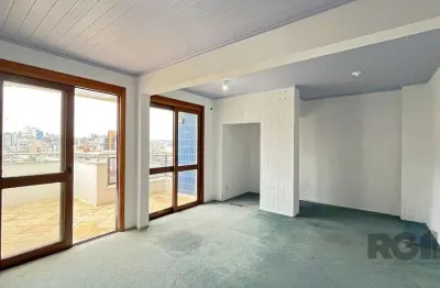 Cobertura de 1 dormitório com uma vaga de garagem no bairro independência em por