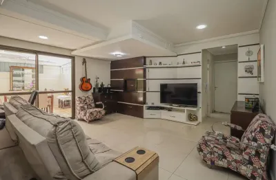 Apartamento com 3 quartos à venda na Rua Leopoldo Bier, 608, Santana, Porto Alegre