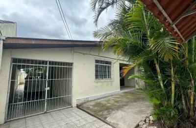 2 casas!!! casa 2 dormitórios, 1 banheiro, cozinha, sala, garagem 3 vagas mais u