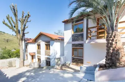 Casa em condomínio fechado com 2 quartos à venda na Estrada dos Alpes, 349, Glória, Porto Alegre