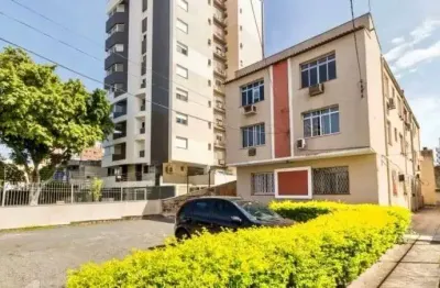 Apartamento Térreo 2 quartos com vaga à venda na Rua  Barbedo, Menino Deus