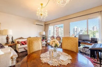 Vende-se apartamento com 3 quartos (1 suíte), 122 m² e 1 vaga – Petrópolis