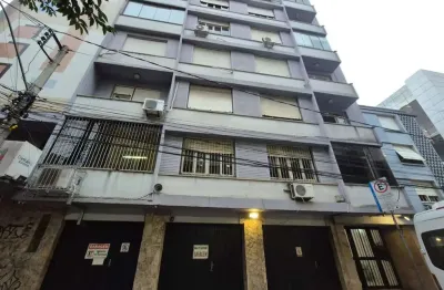 Apartamento 3 Dormitórios com Suíte no Santana em Frente ao HCPA