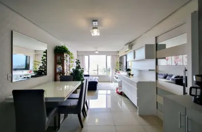 Apartamento com 2 quartos e 76m² à venda em Cristo Redentor, Porto Alegre.