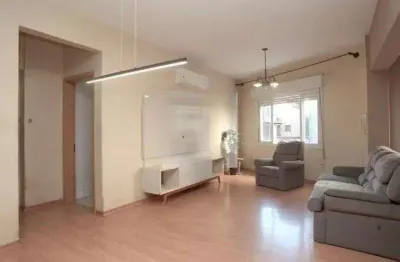 Apartamento 4 dormitórios à venda Rio Branco Porto Alegre/RS