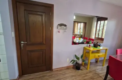 Apartamento pronto para morar, todo reformado, 3 dormitórios, banheiro, cozinha,