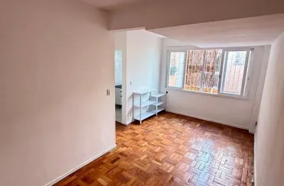 Apartamento com 1 quarto à venda na Avenida Coronel Lucas de Oliveira, 1906, Bela Vista, Porto Alegre