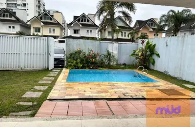 Casa em recreio dos bandeirantes  -  rio de janeiro