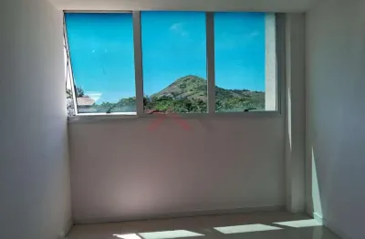 Conjunto / sala em recreio dos bandeirantes  -  rio de janeiro