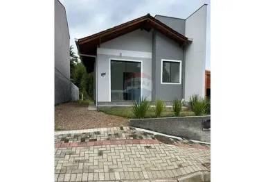 Casa no bairro warnow em indaial com 2 dormitórios com 47,51m²
