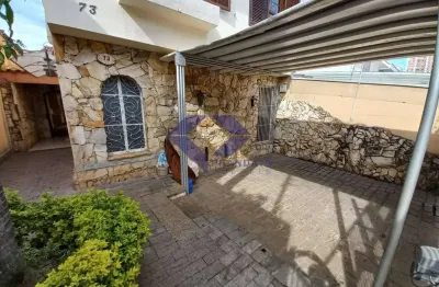 Sobrado residencial no campo belo sp com 167 metros 04 quartos 02 vagas
