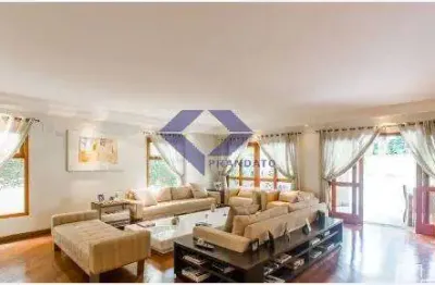Sobrado com 630m² 5 dormitórios  4 suítes e 6 vagas no alto da boa vista