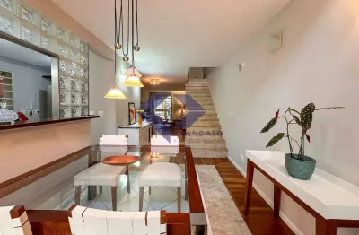 Sobrado a venda com 220m² 3 dormitórios 1 suíte e 2 vagas no campo belo