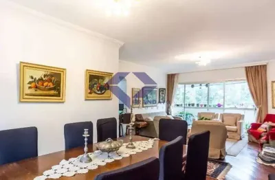 Apartamento  a venda  188m² 4 dormitórios 1 suíte e 3 vagas  em moema