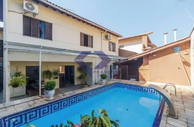 Sobrado a venda com 350m² 4 dormitórios 2 suítes e 4 vagas no jd prudência