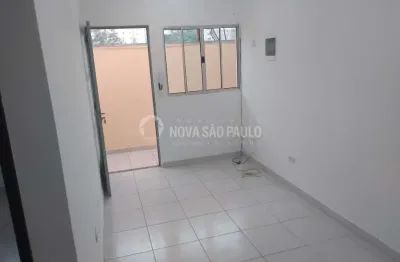 Casa em condomínio fechado com 2 quartos para alugar na rua são carlos, 88, centro, diadema, 48 m2 por r$ 1.400