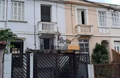 Sobrado com 3 dormitórios à venda, 164 m² por R$ 640.000,00 - Vila Belmiro - Santos/SP