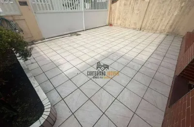 Sobrado com 3 dormitórios/2 banheiros/2 vagas à venda, 156 m² por r$ 750.000 - aparecida - santos!