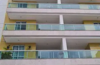 Apartamento com 02 quartos, suite, quadra do mar em jardim camburi!!!