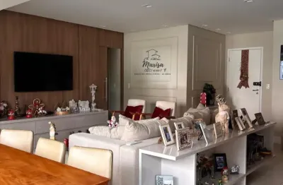 Belíssimo apto em excelente localização - Vila Ema - SJCampos - SP