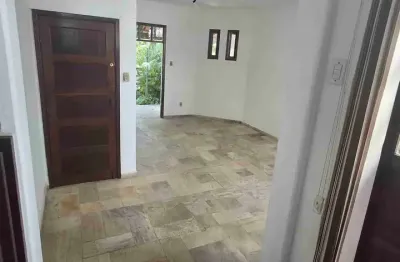 Casa comercial com 2 salas para alugar na Rua Valle Cabral, 152, Pituba, Salvador