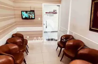 Sala comercial à venda de 33 m2 no centro odontomédico itamaraty, garibaldi , salvador, ba