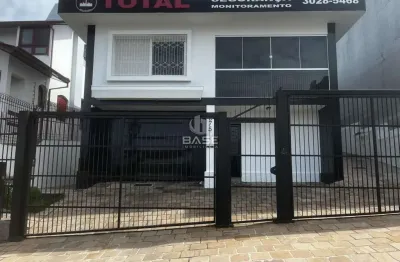 Casa com 3 quartos à venda na Rua Alcides Maya, 375, Sanvitto, Caxias do Sul