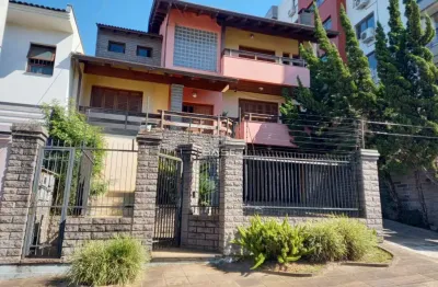 Casa com 3 quartos à venda na Colina Sorriso, Caxias do Sul 