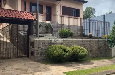 Casa com 3 quartos à venda na Vila Verde, Caxias do Sul 