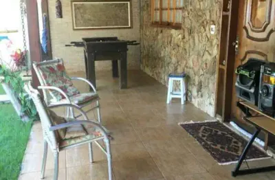 Chácaras no bairro portal dos ipês, 4 quartos, 2 suítes,