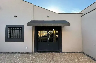 Casas no bairro iguatemi, 4 quartos, 2 suítes, 2 vagas,